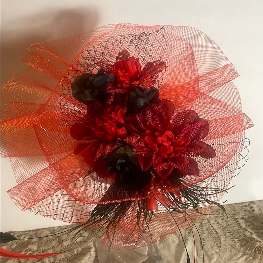 Fascinator hat